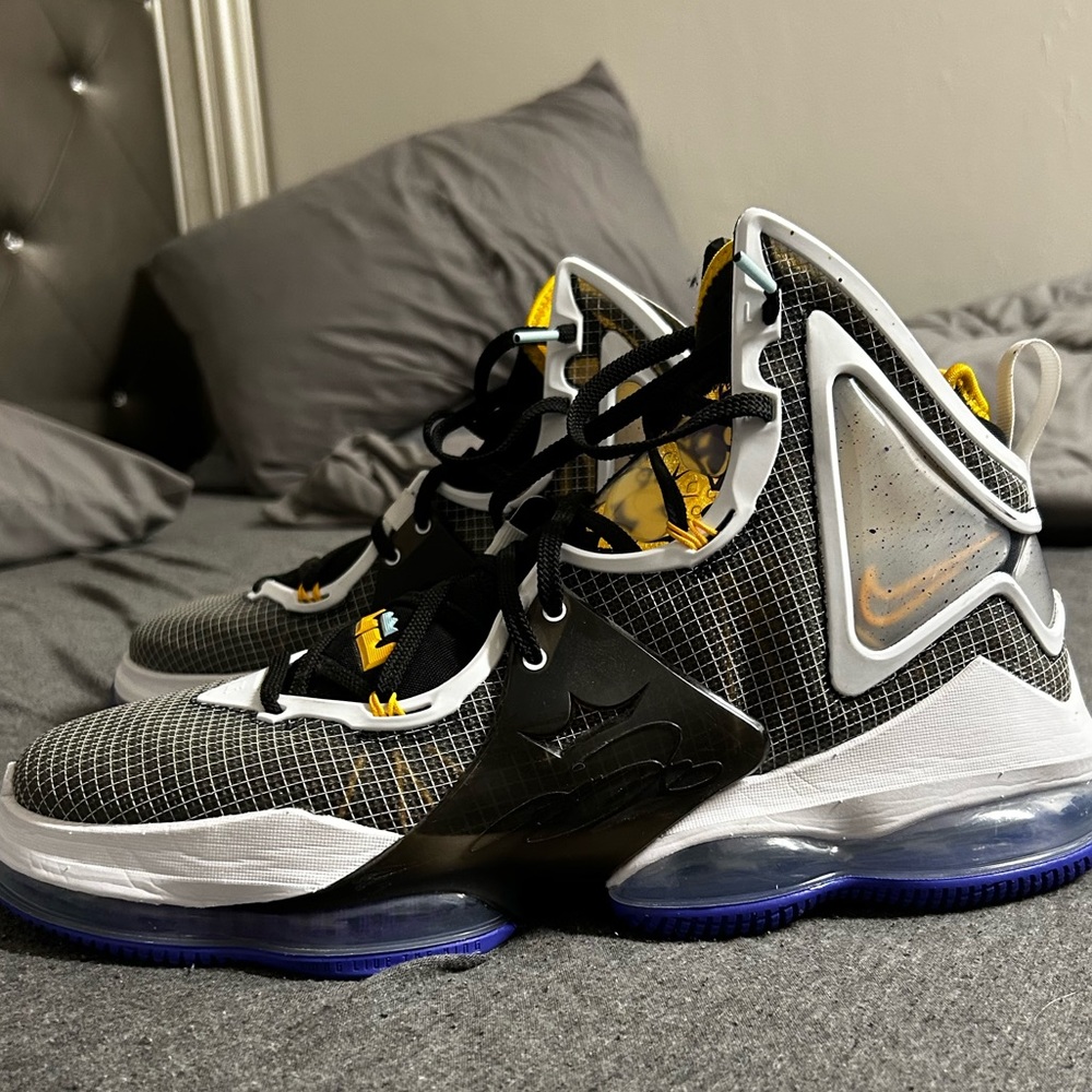 Lebron XIX , worn once. With box.